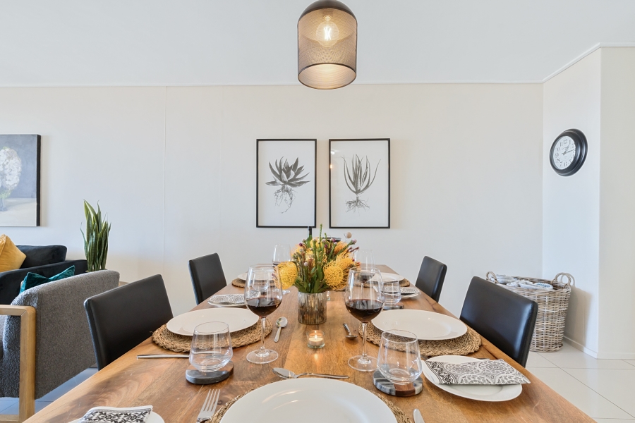 2 Bedroom Property for Sale in Green Point Western Cape